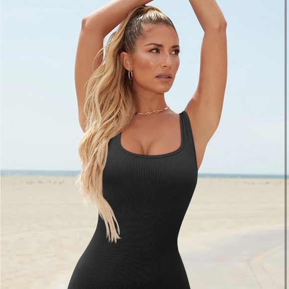 NWT Black Women's Ribbed seamless Jumpsuit Amazon Yioioio - Picture 5 of 6